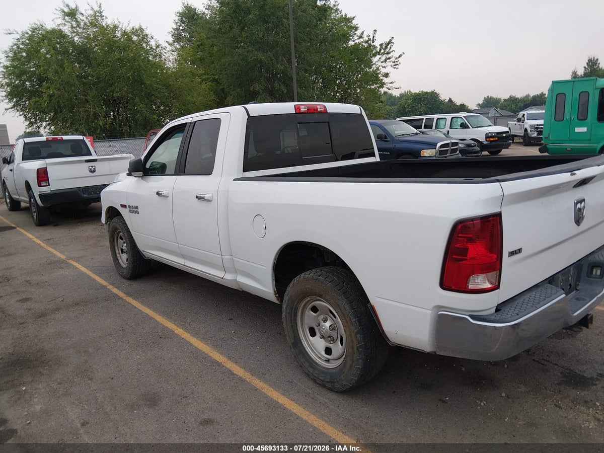2015 RAM 1500 SLT — снимка 3