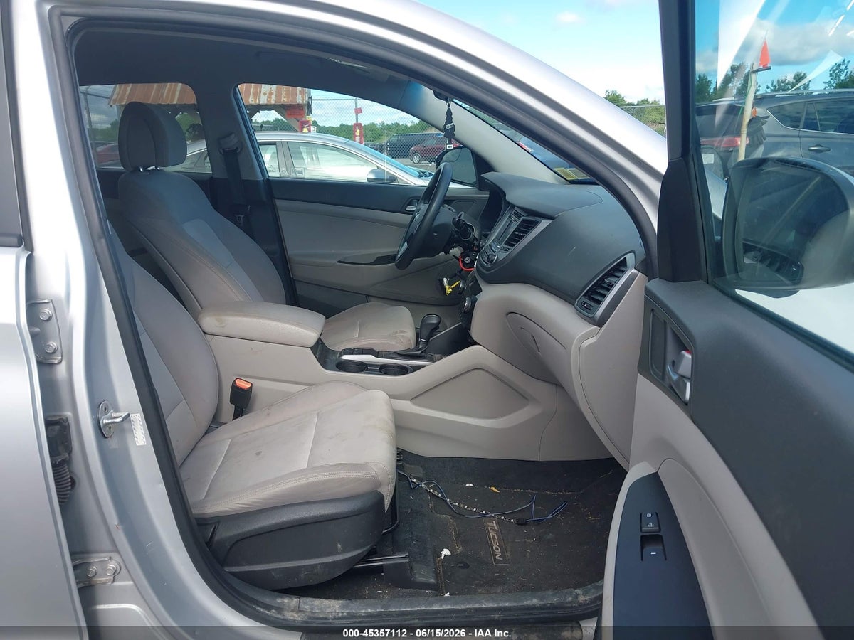 2016 HYUNDAI TUCSON SE — снимка 5