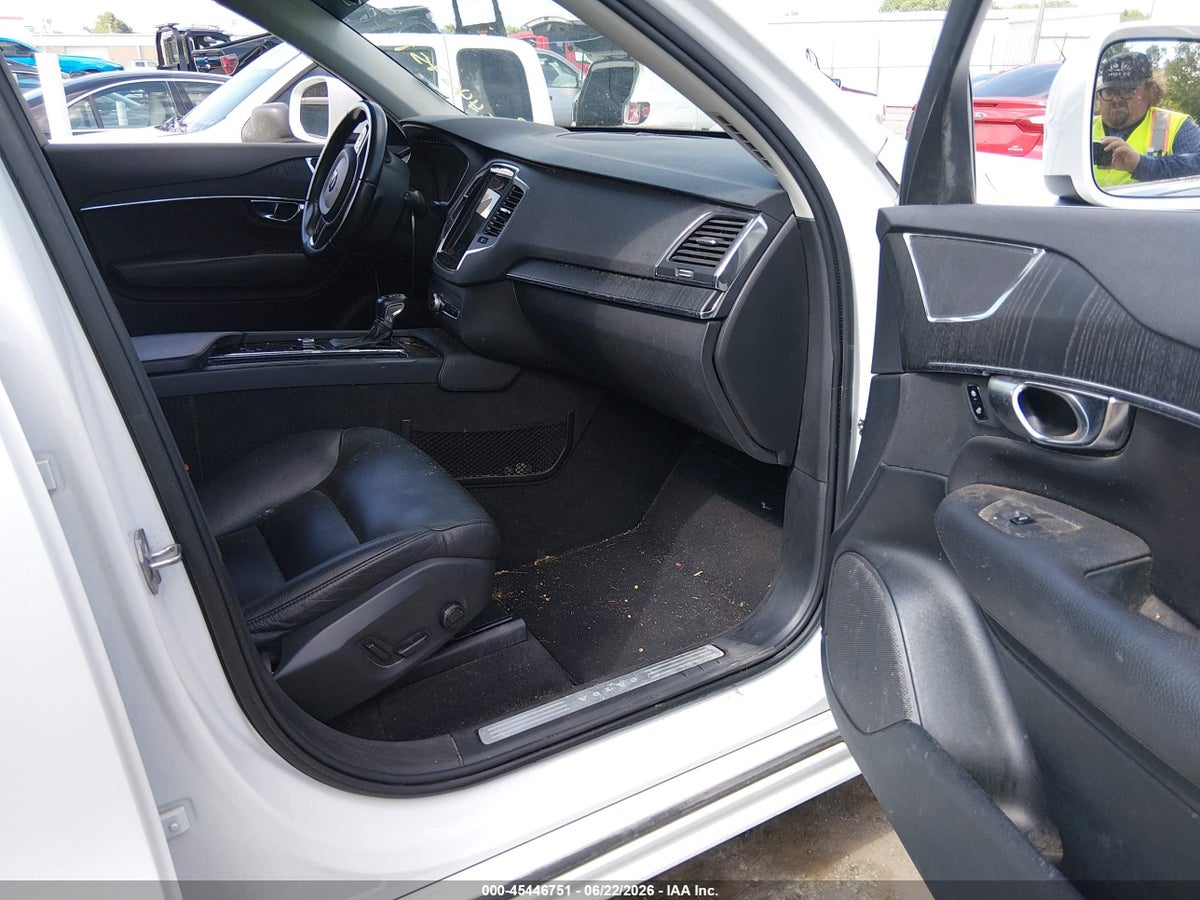 2020 VOLVO XC90 T6 MOMENTUM 7 PASSENGER — снимка 5
