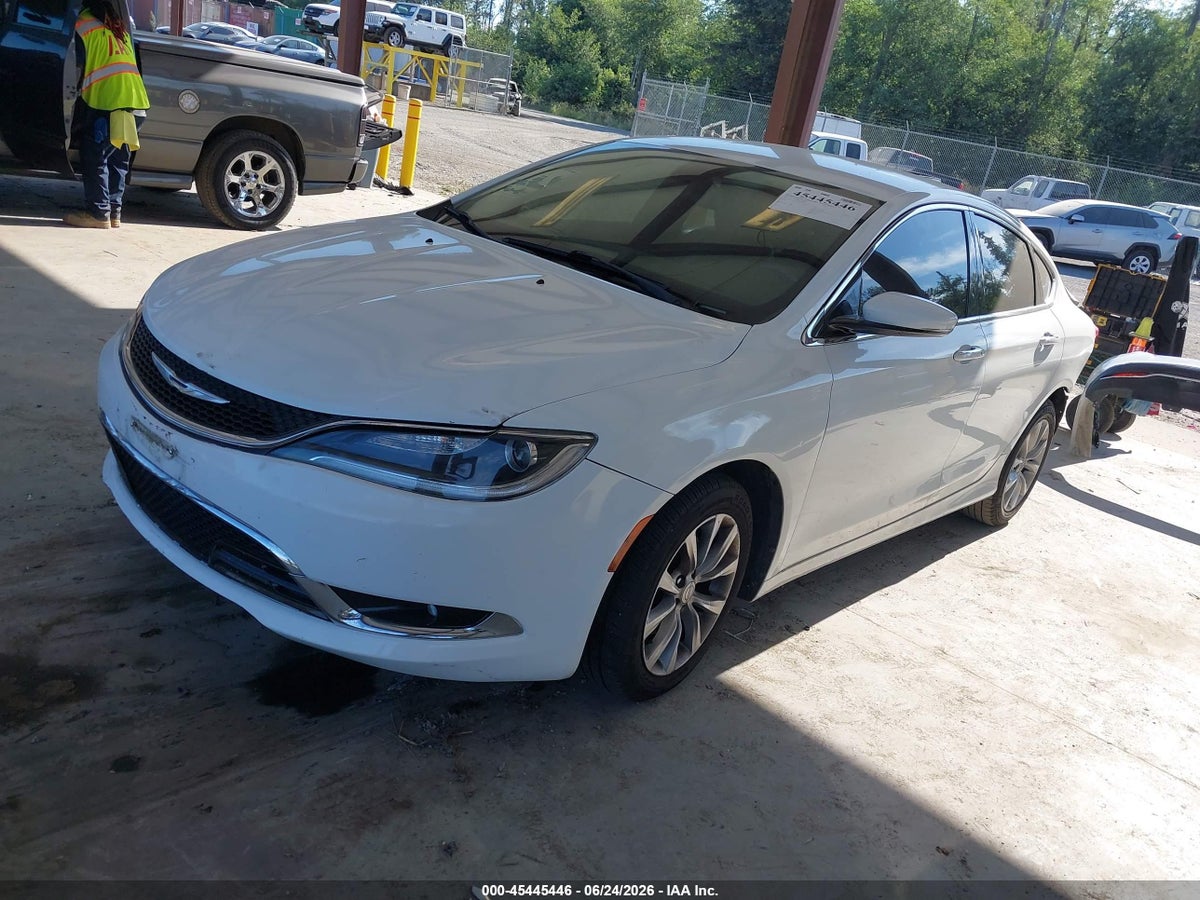 2015 CHRYSLER 200 C — снимка 2