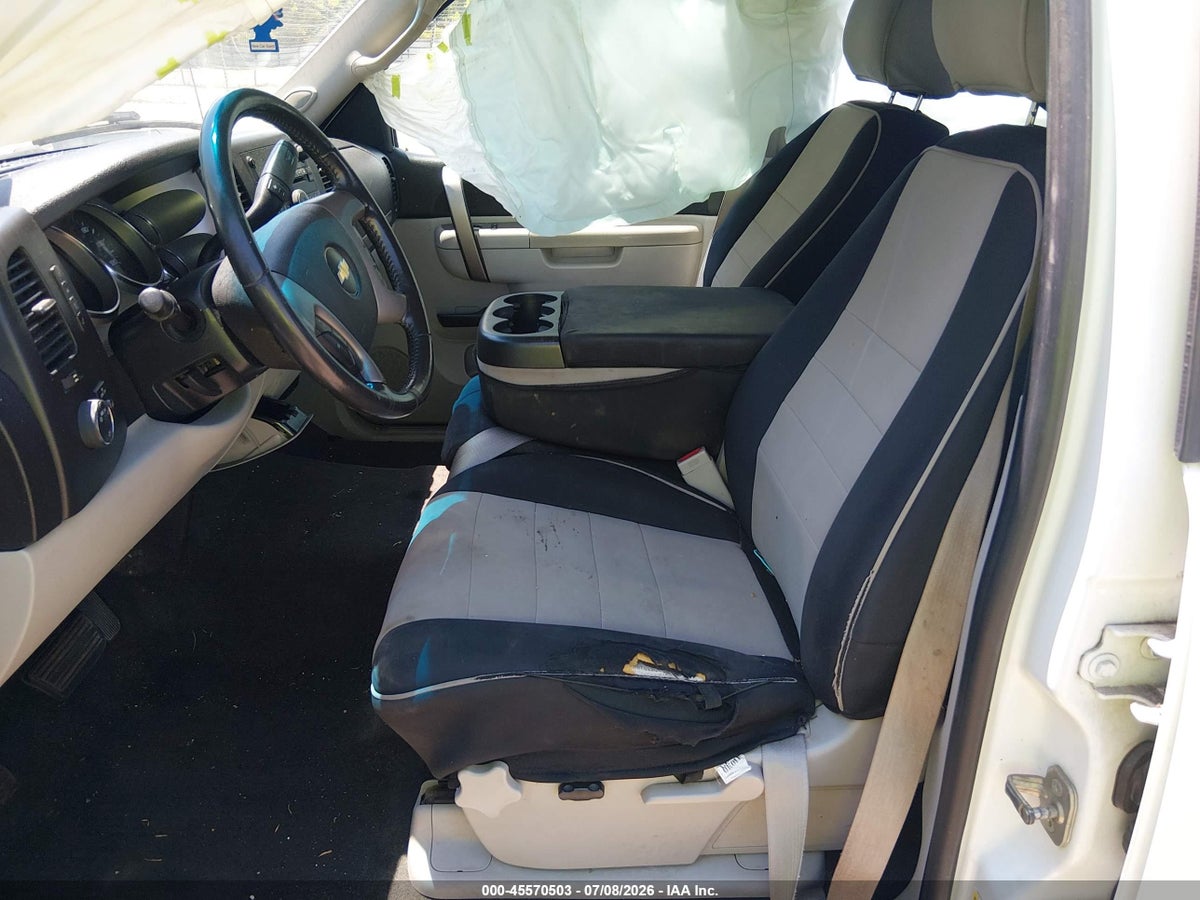 2011 CHEVROLET SILVERADO 1500 LT — снимка 5