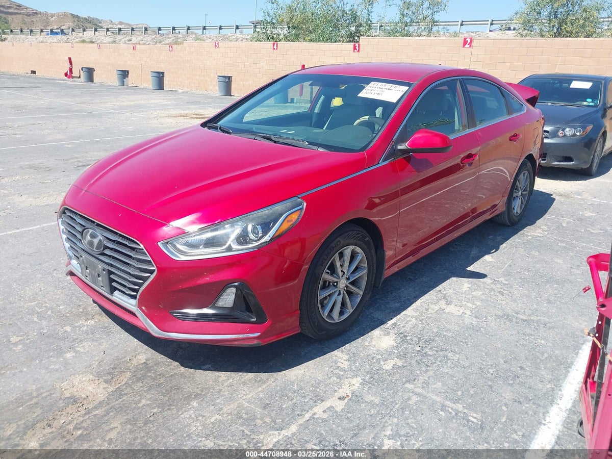 2019 HYUNDAI SONATA SE — снимка 2