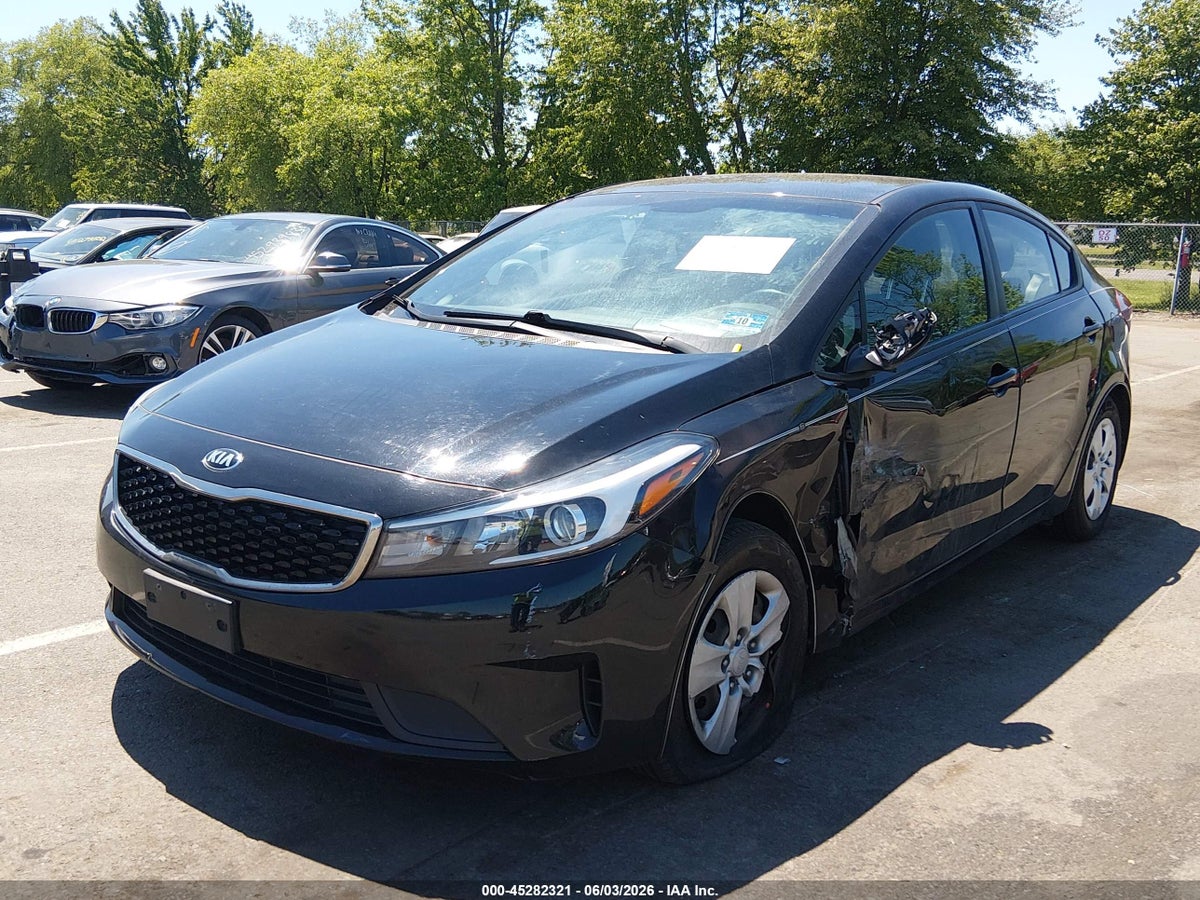 2017 KIA FORTE LX — снимка 2