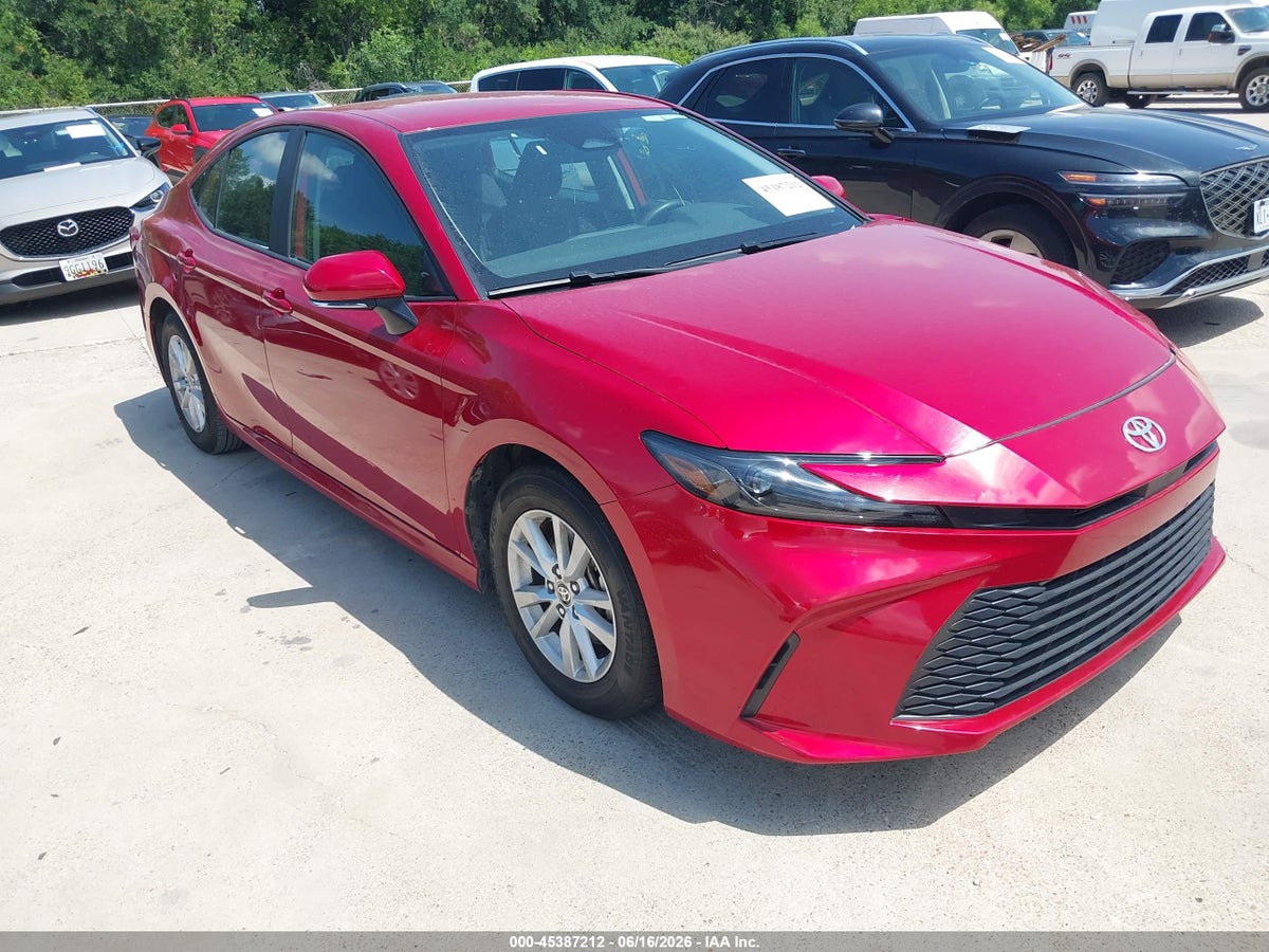 2025 TOYOTA CAMRY LE