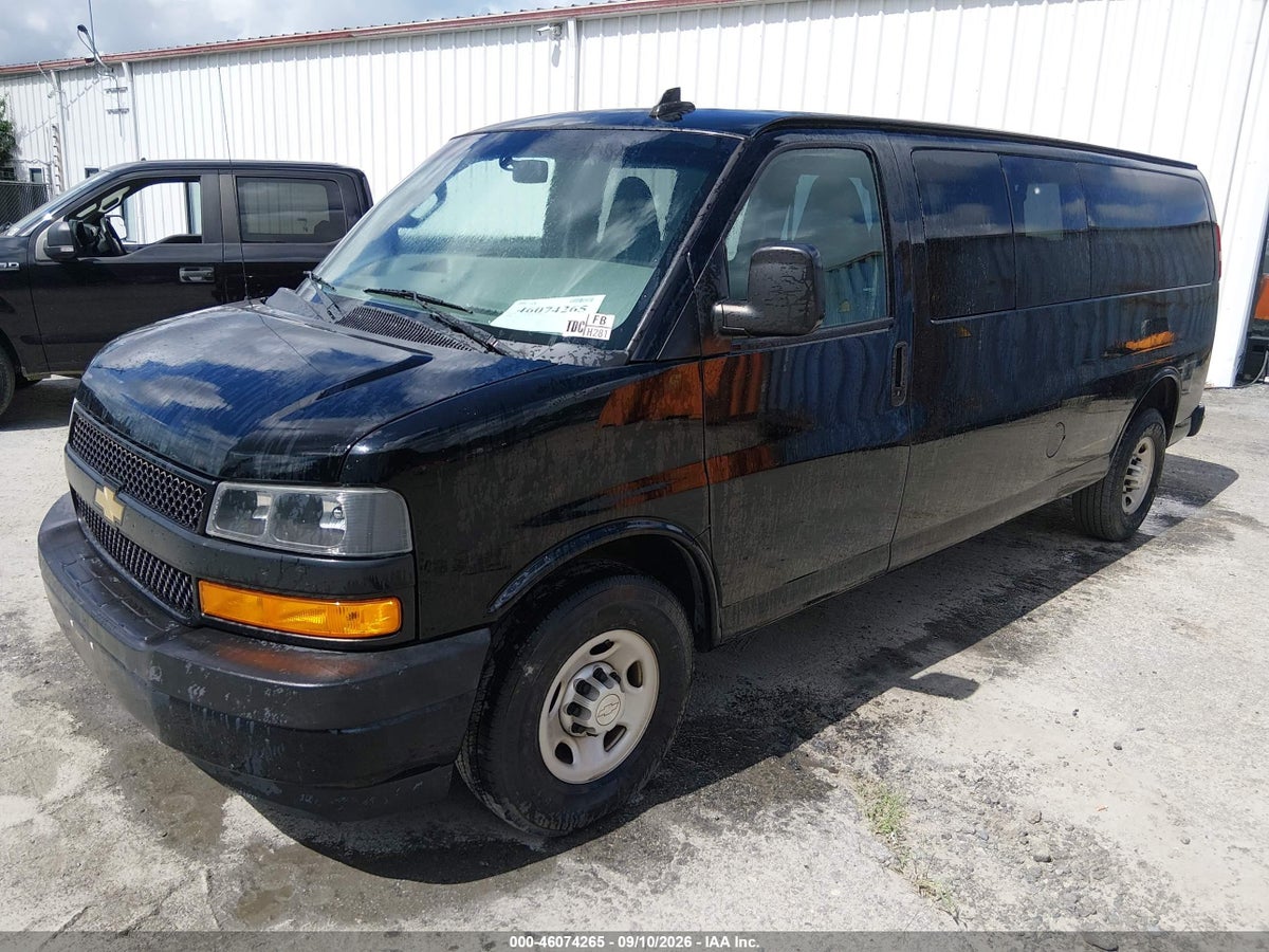 2019 CHEVROLET EXPRESS 3500 LS — снимка 2