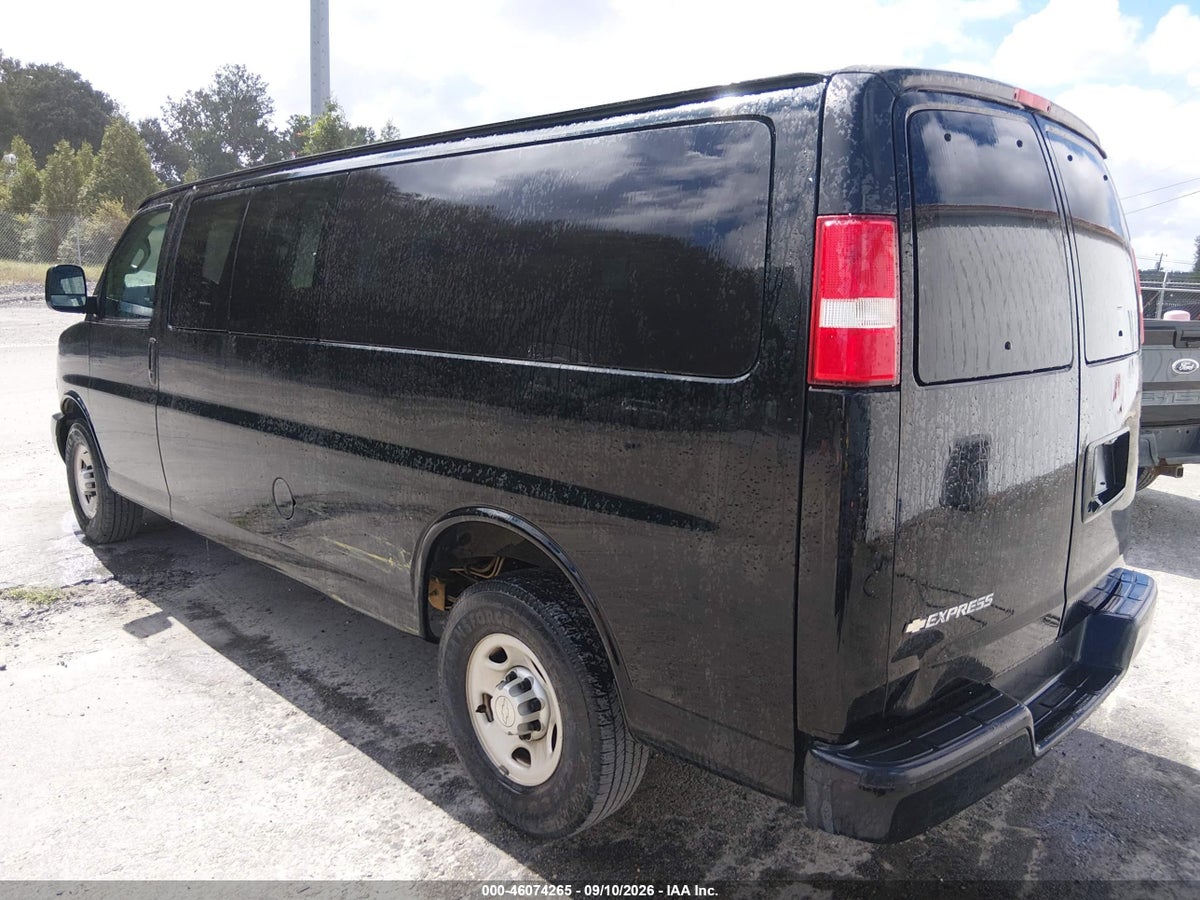 2019 CHEVROLET EXPRESS 3500 LS — снимка 3