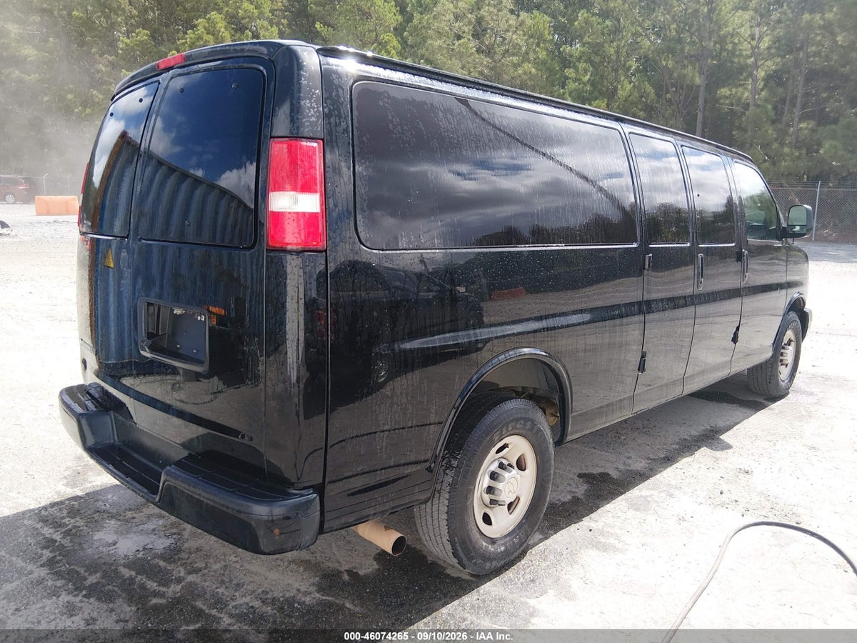 2019 CHEVROLET EXPRESS 3500 LS — снимка 4