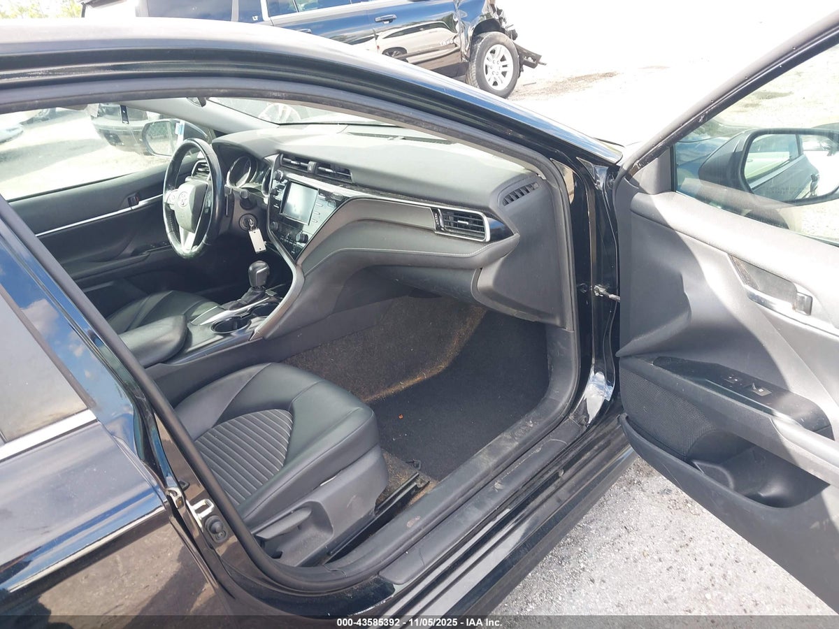2019 TOYOTA CAMRY SE — снимка 5