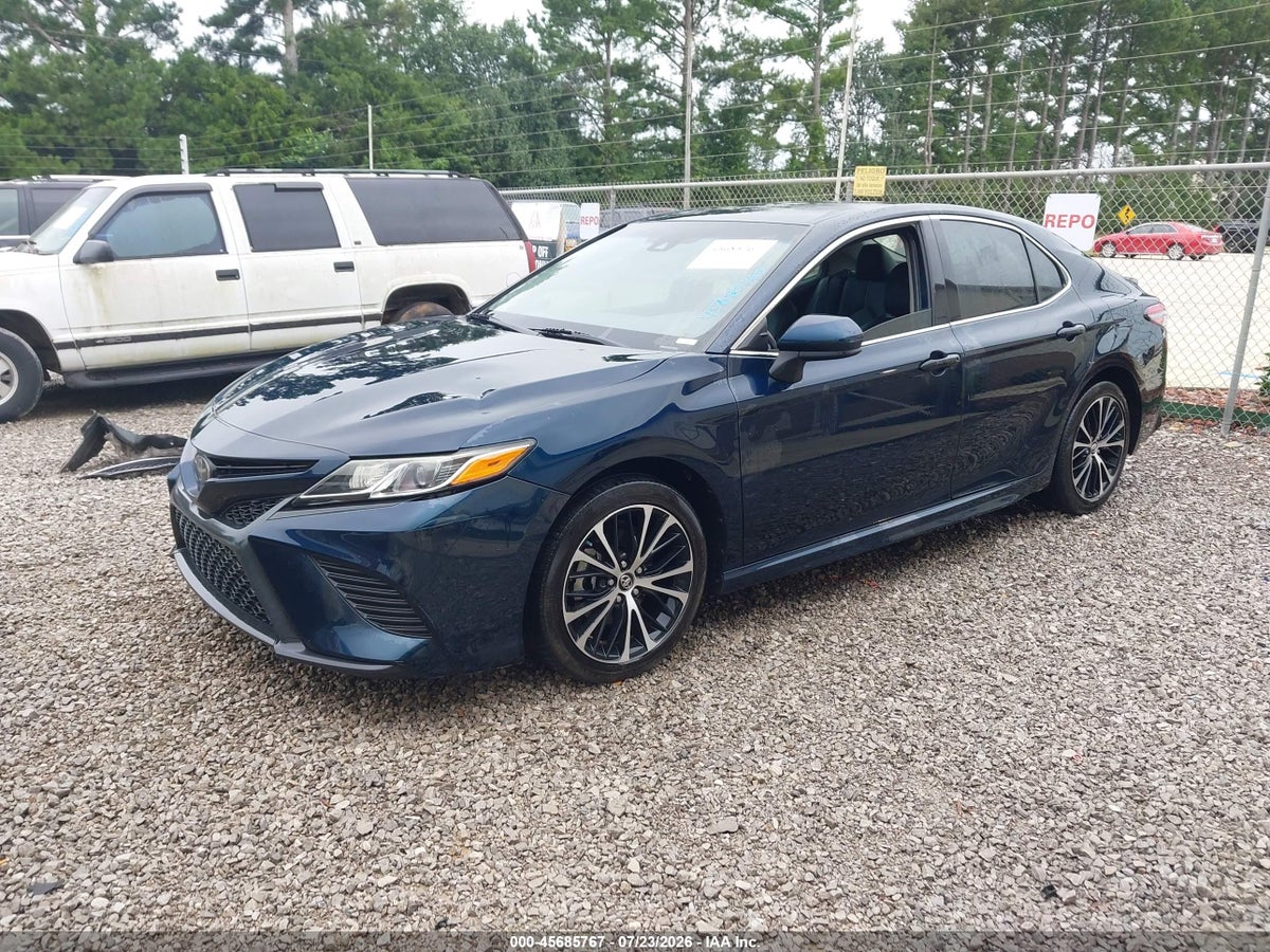 2018 TOYOTA CAMRY SE — снимка 2
