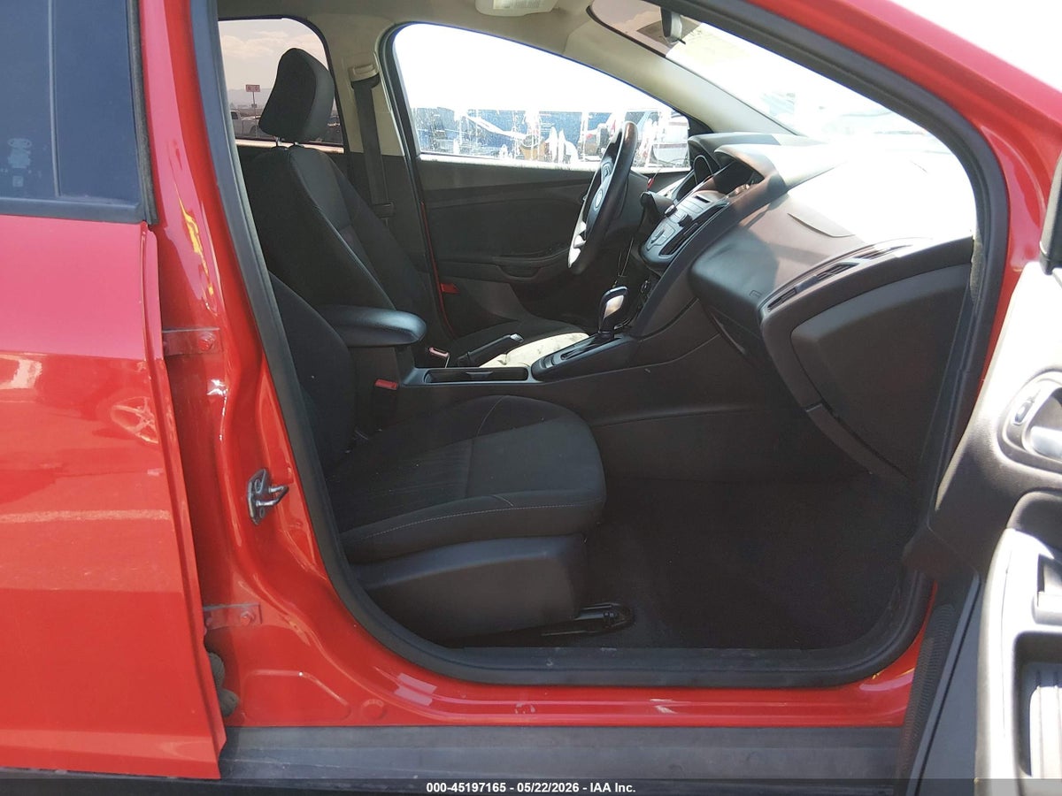 2016 FORD FOCUS SE — снимка 5