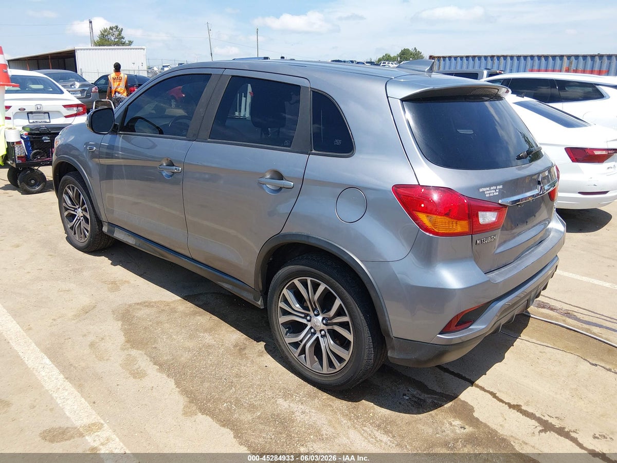 2019 MITSUBISHI OUTLANDER SPORT 2.0 SE — снимка 3