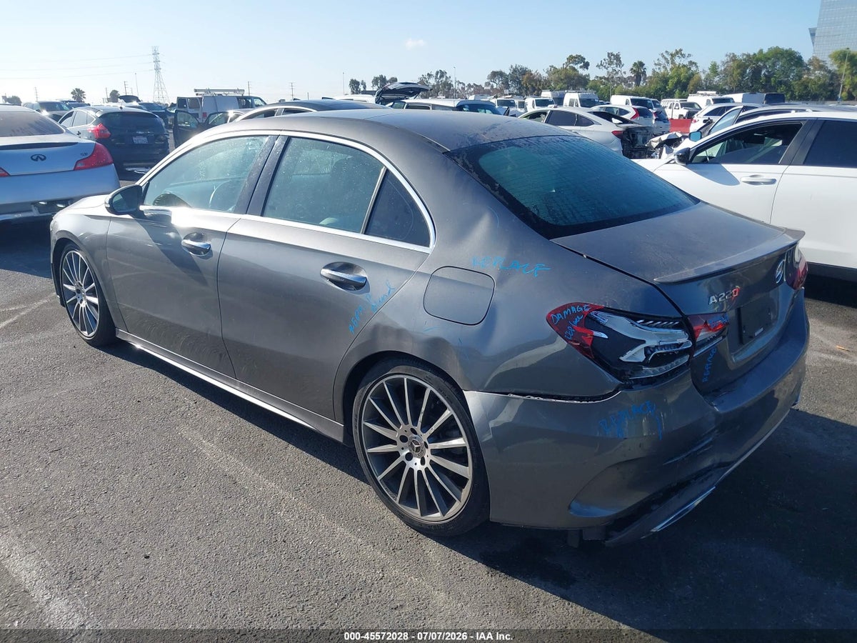 2019 MERCEDES-BENZ A 220 — снимка 3