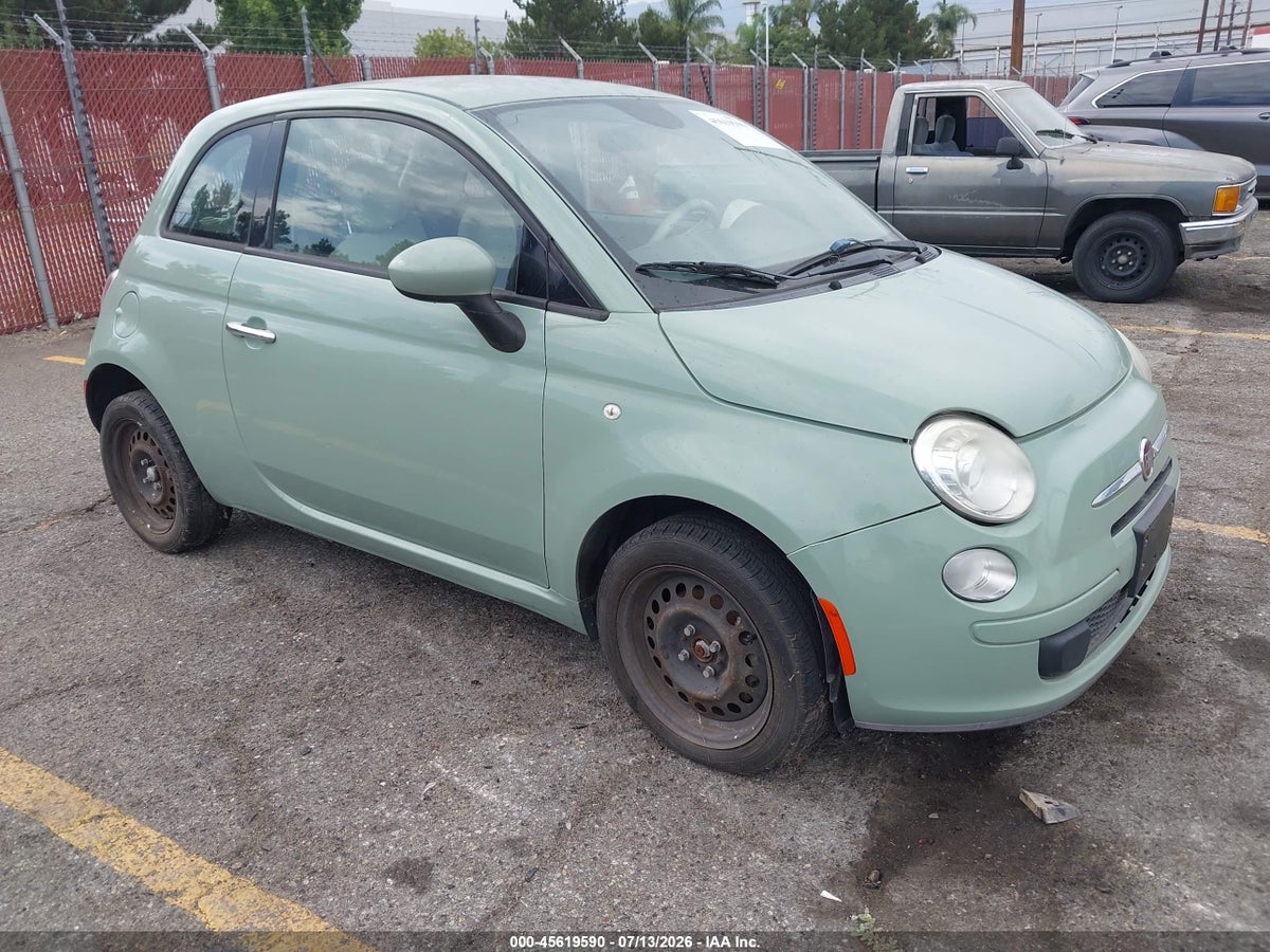 2015 FIAT 500 POP