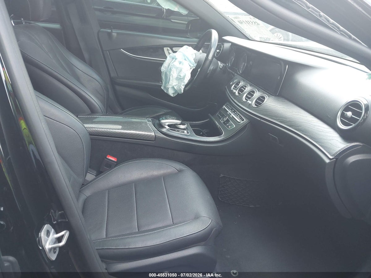 2019 MERCEDES-BENZ E 300 4MATIC — снимка 5