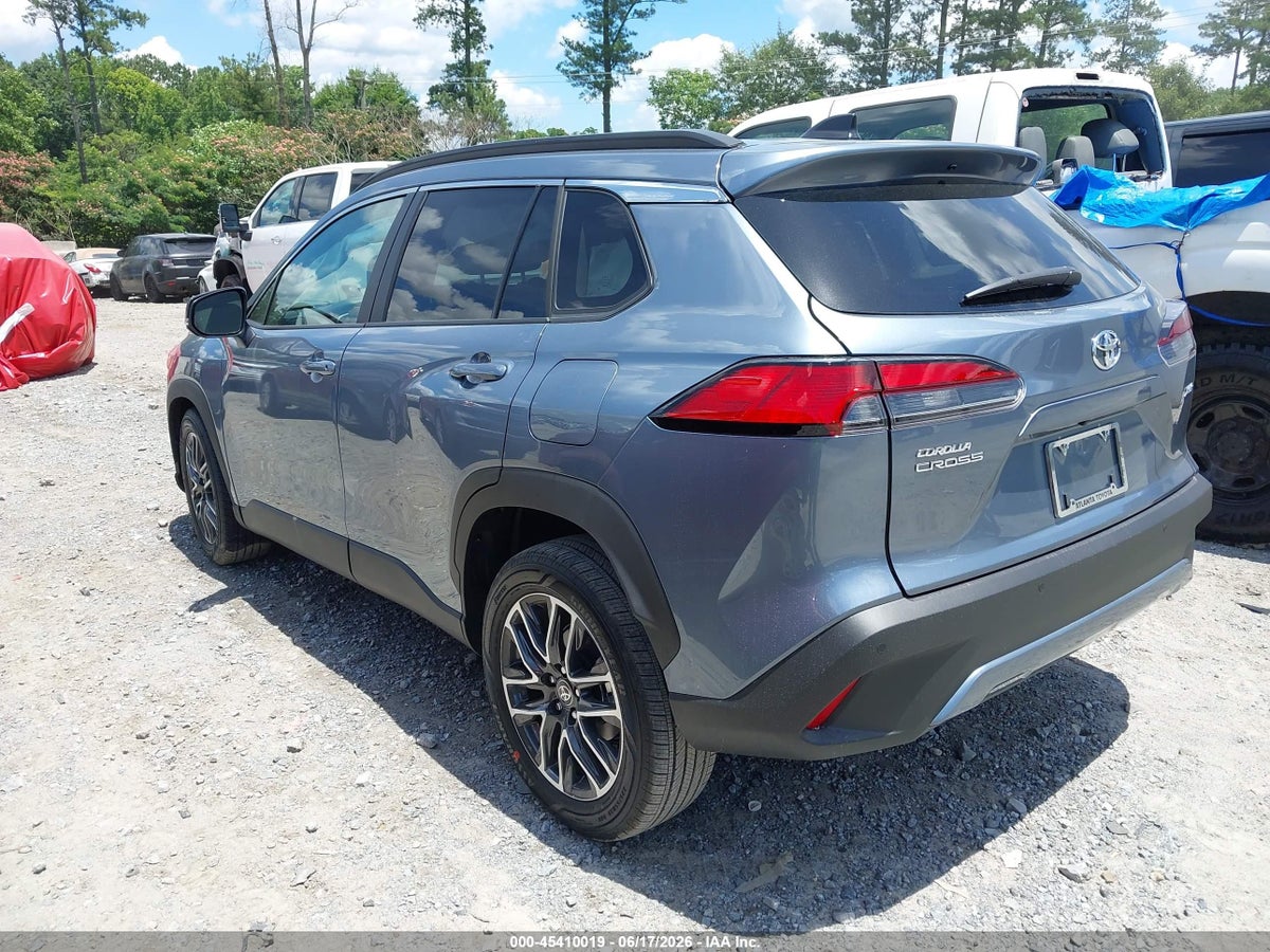 2026 TOYOTA COROLLA CROSS XLE — снимка 3