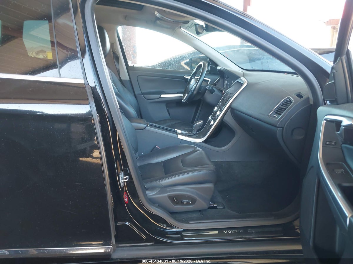 2015 VOLVO XC60 T5 PREMIER — снимка 5