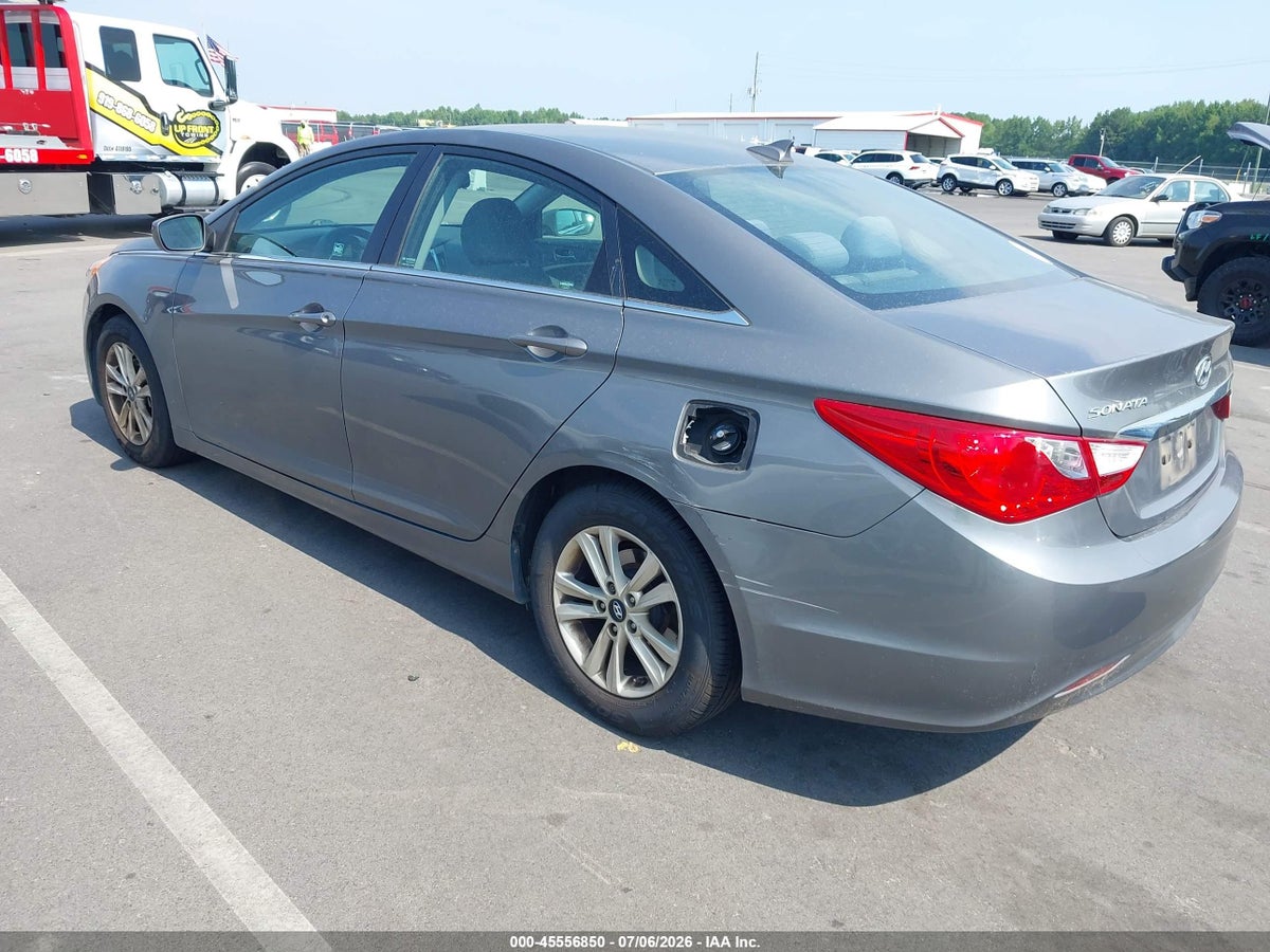 2013 HYUNDAI SONATA GLS — снимка 3