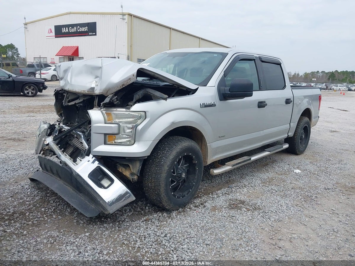 2015 FORD F-150 XLT — снимка 2