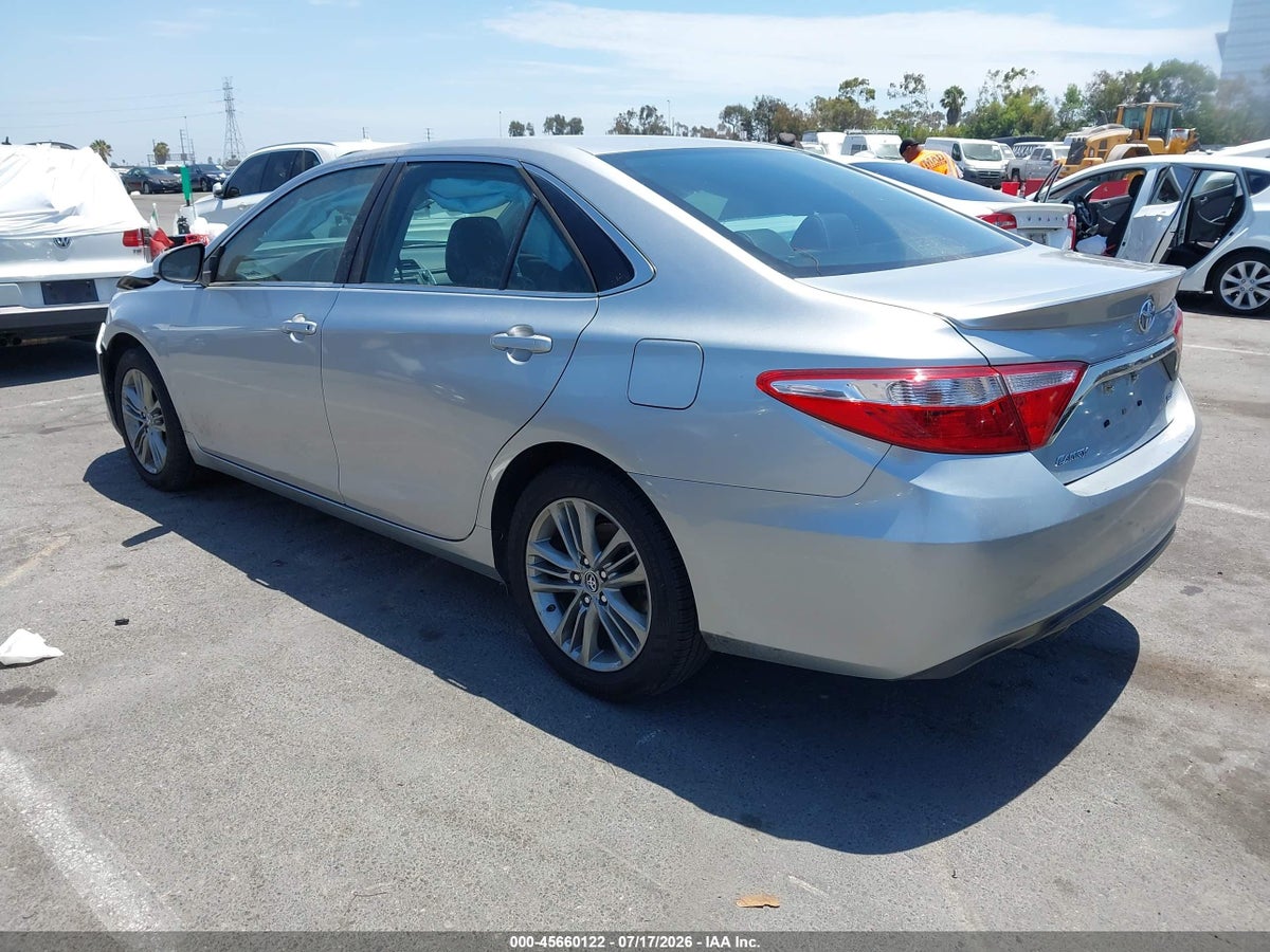 2016 TOYOTA CAMRY SE — снимка 3