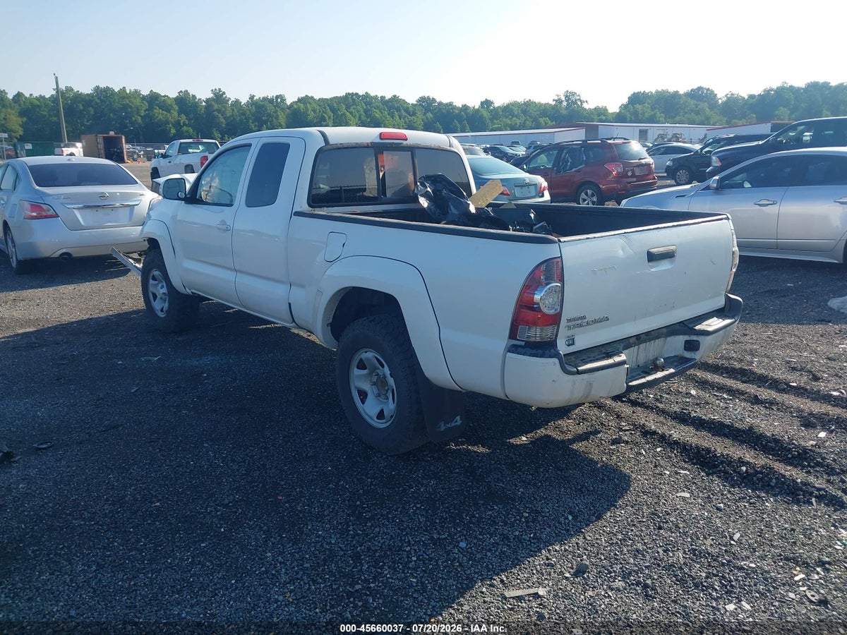 2015 TOYOTA TACOMA — снимка 3