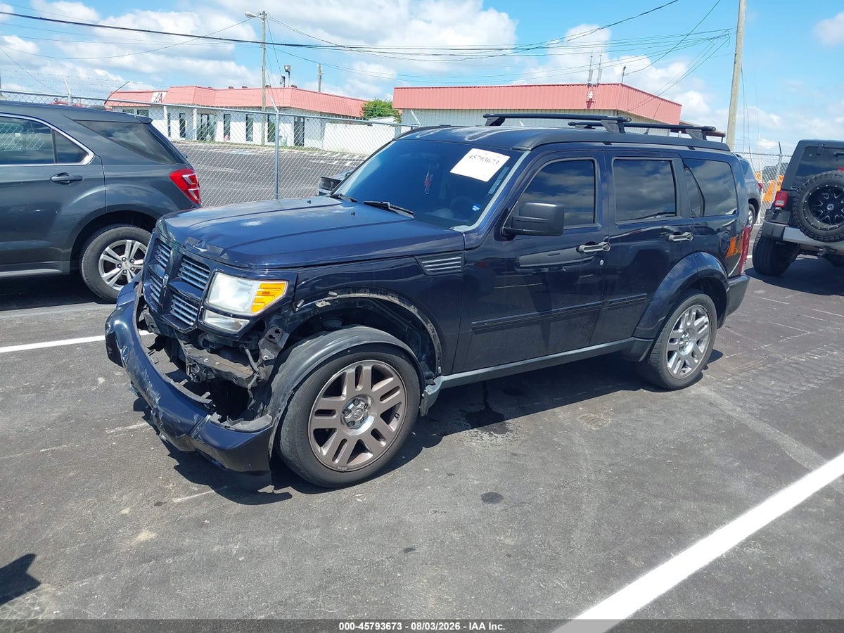 2011 DODGE NITRO HEAT — photo 2