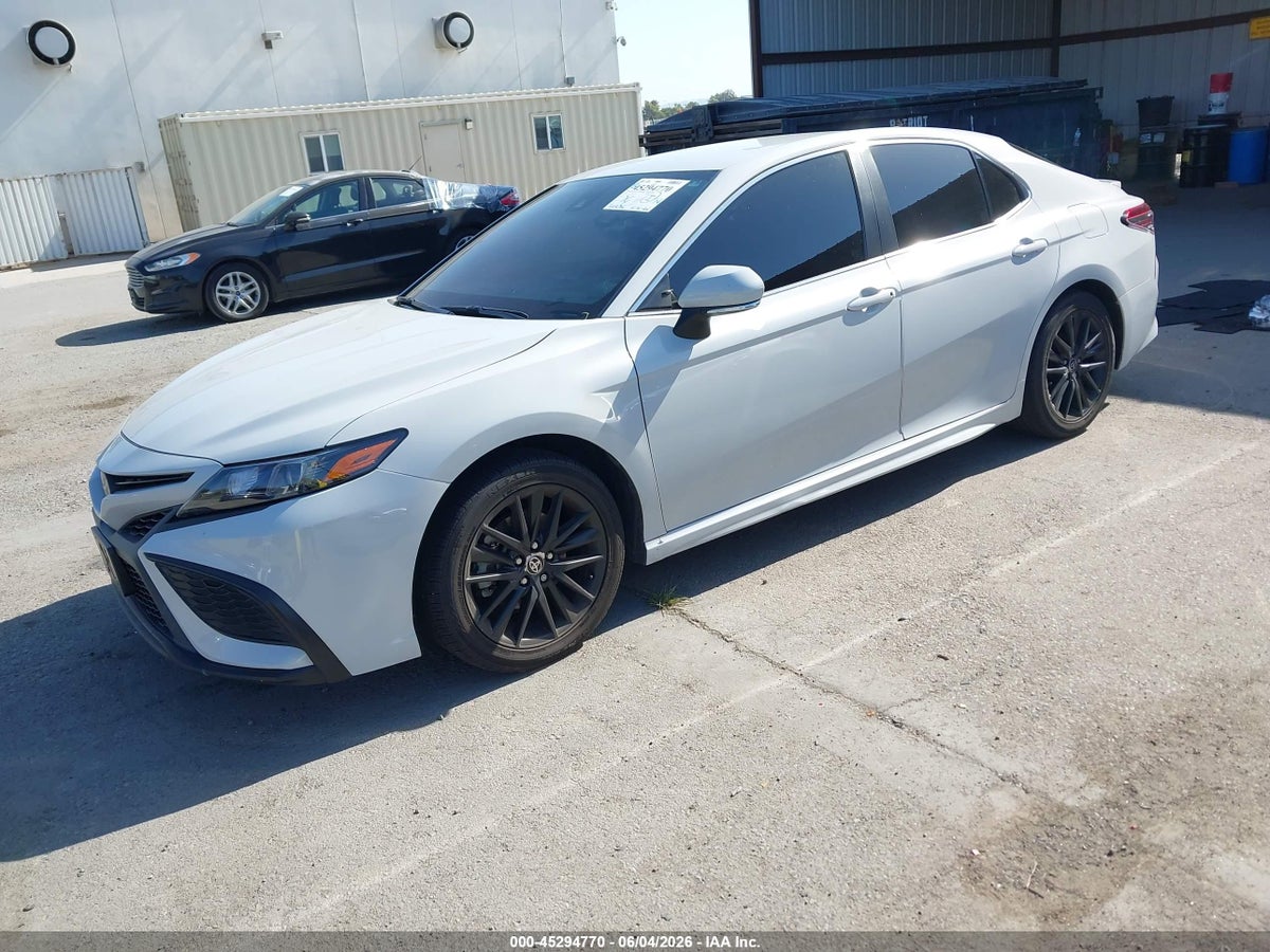 2023 TOYOTA CAMRY SE — снимка 2