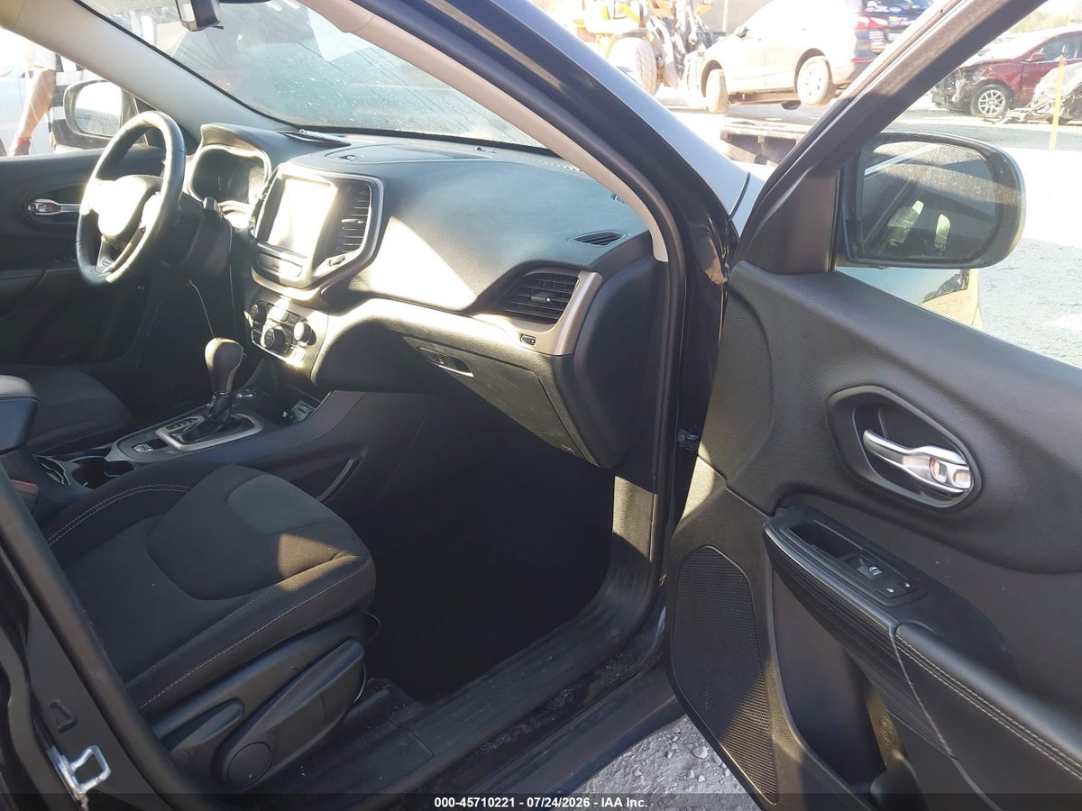 2016 JEEP CHEROKEE LATITUDE — снимка 5