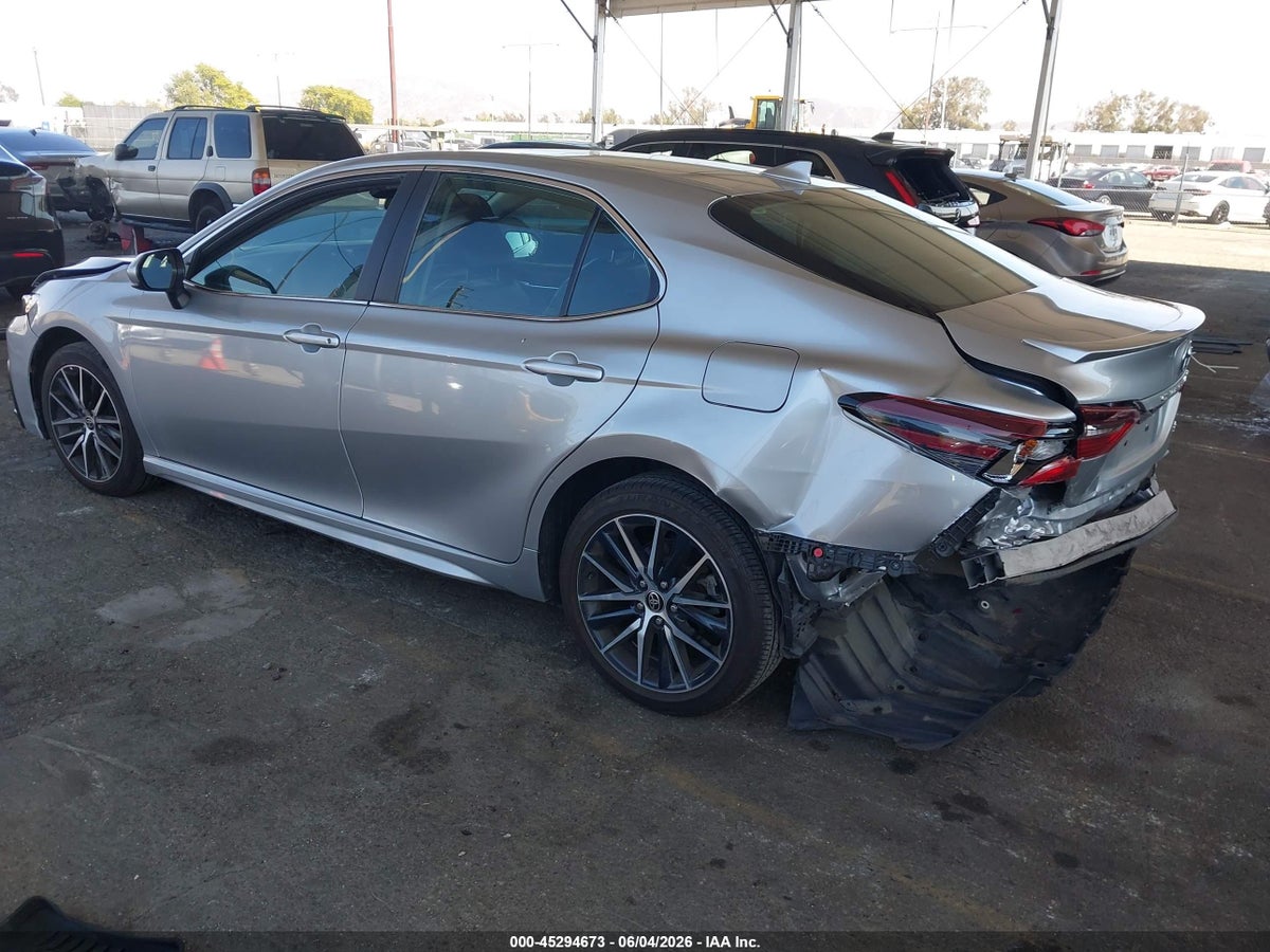 2021 TOYOTA CAMRY SE — снимка 3