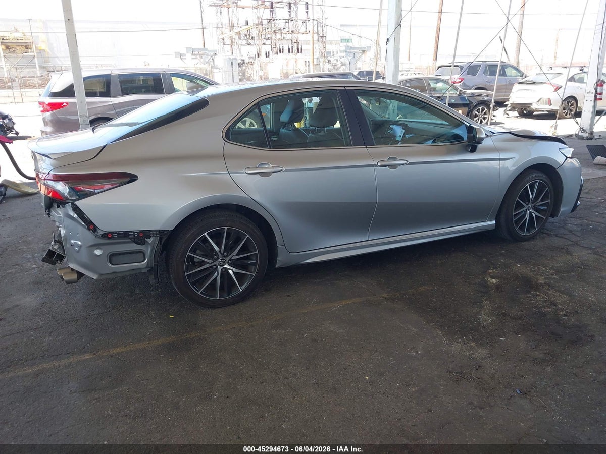 2021 TOYOTA CAMRY SE — снимка 4