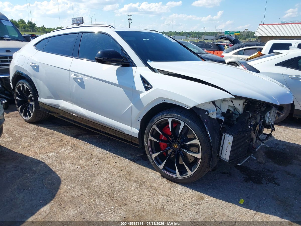 2019 LAMBORGHINI URUS