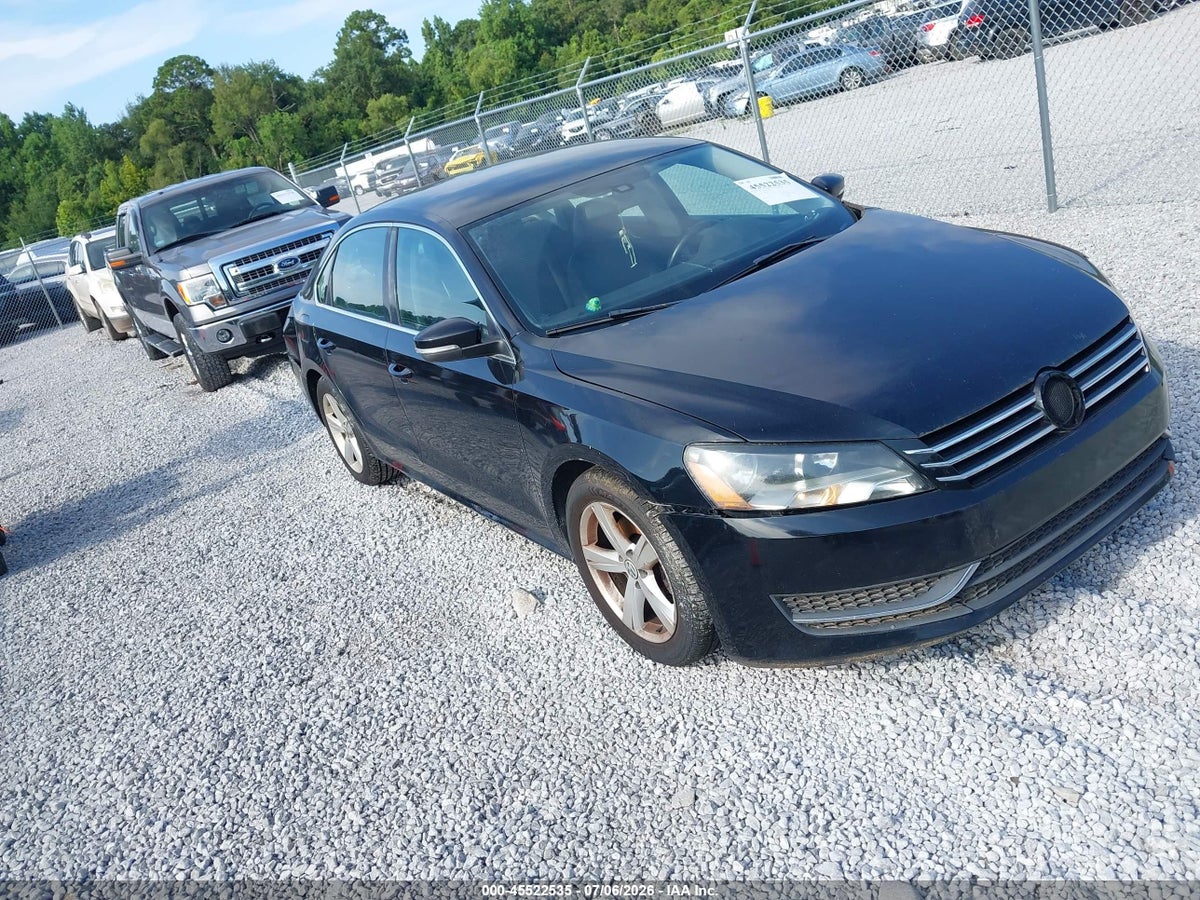 2013 VOLKSWAGEN PASSAT 2.5L SE