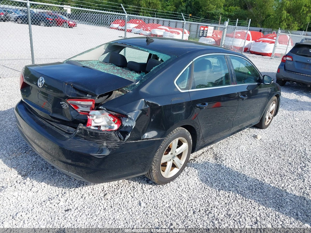 2013 VOLKSWAGEN PASSAT 2.5L SE — снимка 4