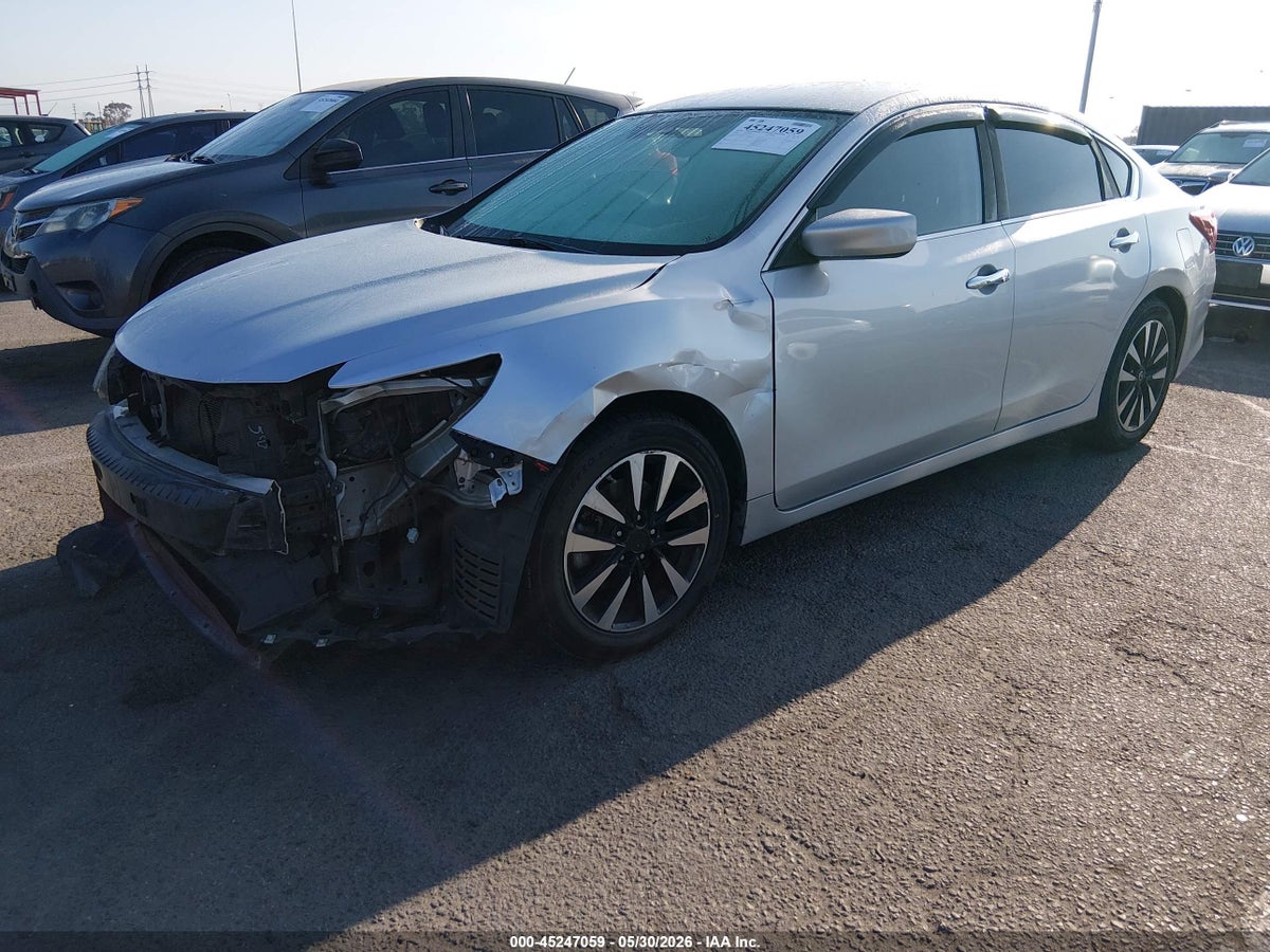 2018 NISSAN ALTIMA 2.5 SV — снимка 2