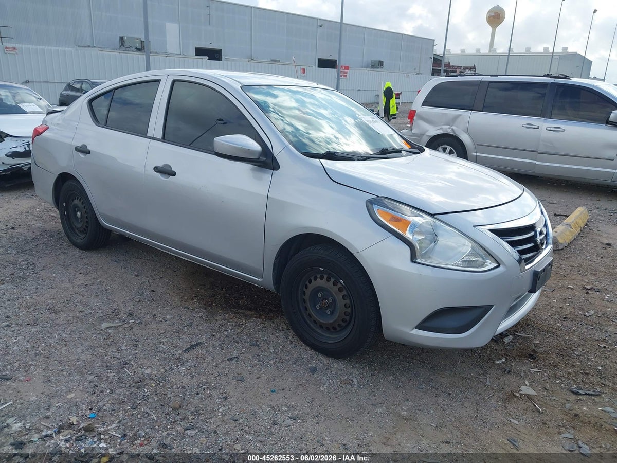 2017 NISSAN VERSA 1.6 S+