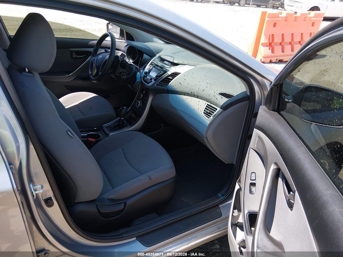 2015 HYUNDAI ELANTRA SE — снимка 5