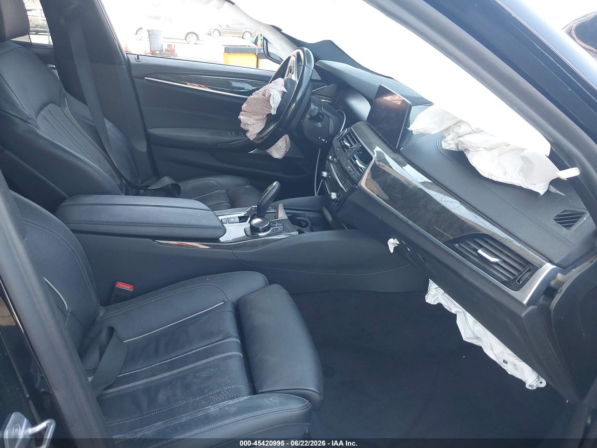 2019 BMW M550I XDRIVE — снимка 5