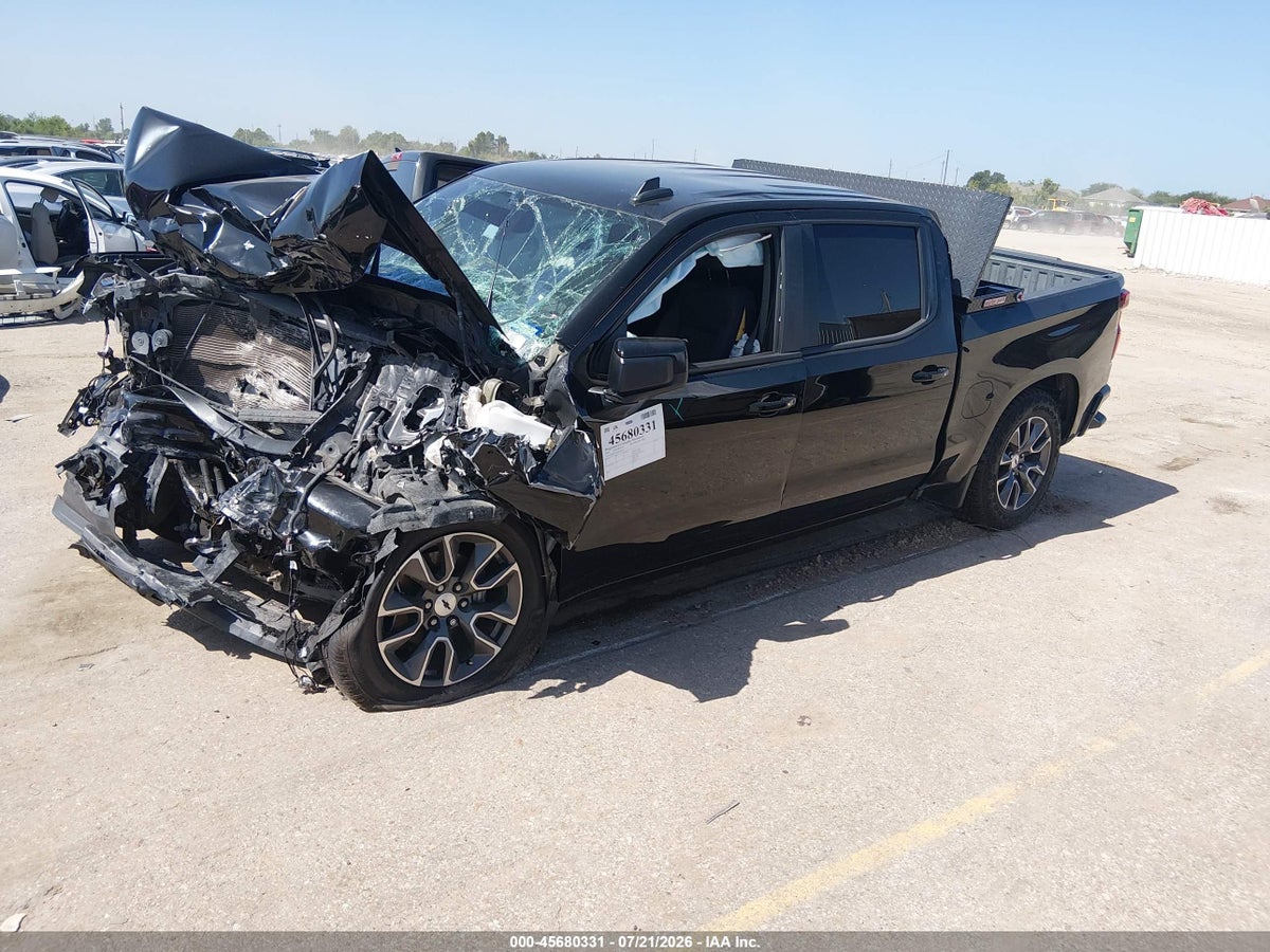 2019 CHEVROLET SILVERADO 1500 RST — снимка 2