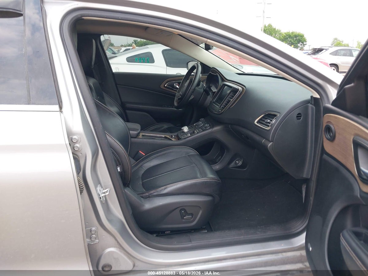 2015 CHRYSLER 200 C — снимка 5