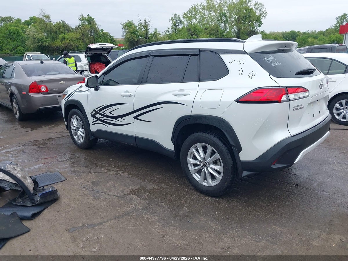 2024 TOYOTA COROLLA CROSS LE — снимка 3