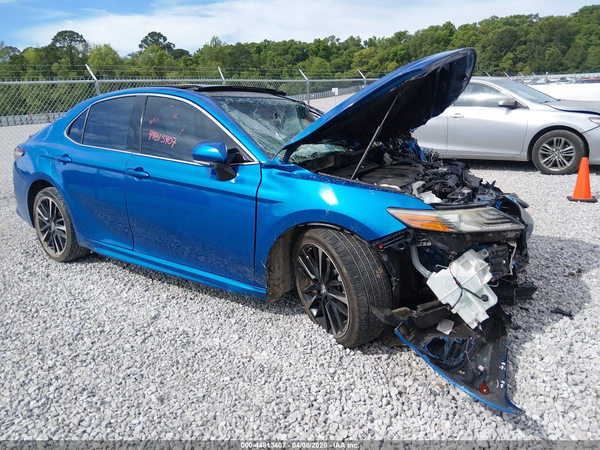 2018 TOYOTA CAMRY XSE
