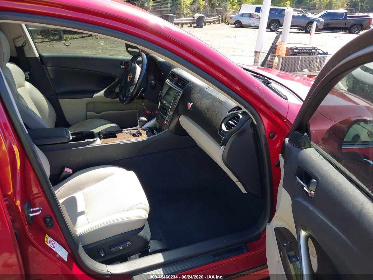 2013 LEXUS IS 250 — снимка 5
