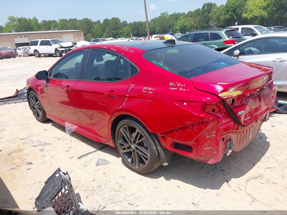 2025 TOYOTA CAMRY XSE — снимка 3