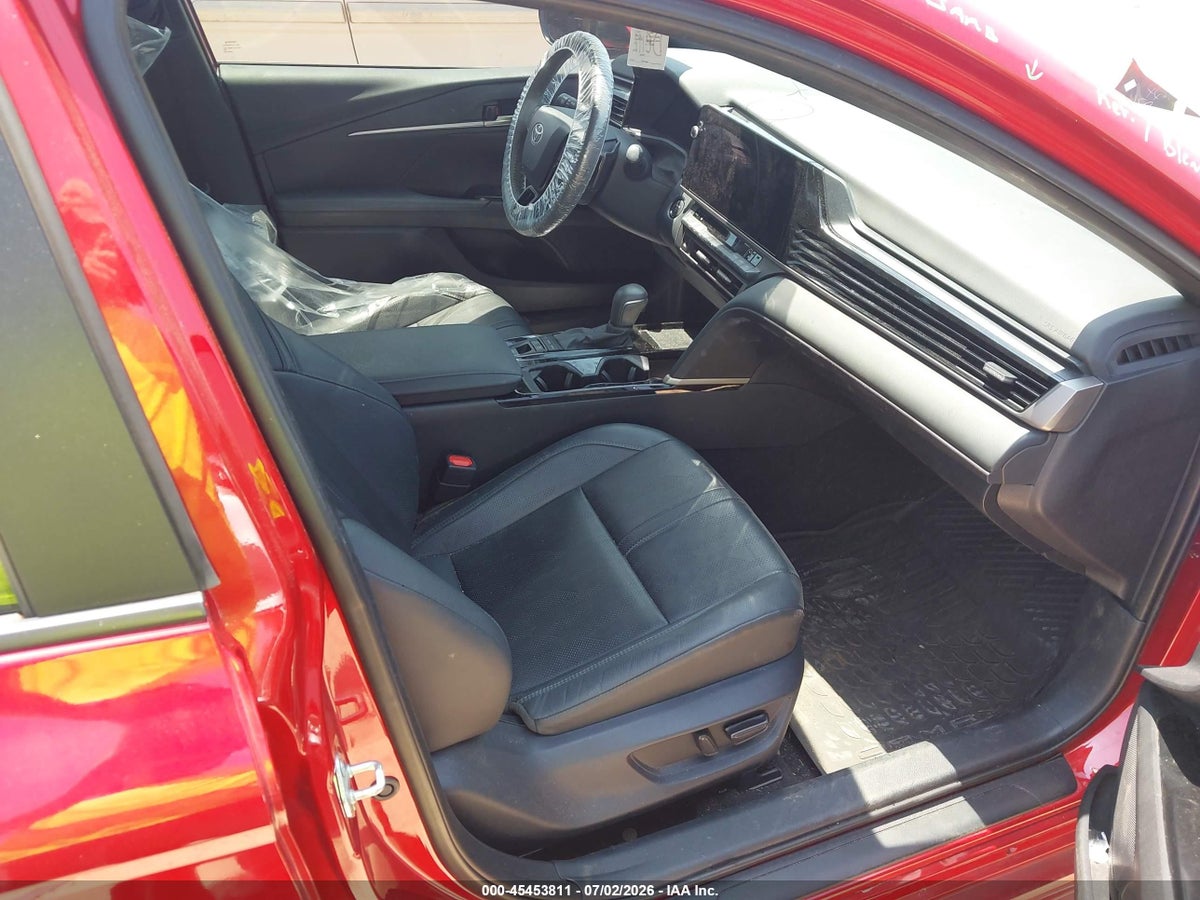2025 TOYOTA CAMRY XSE — снимка 5