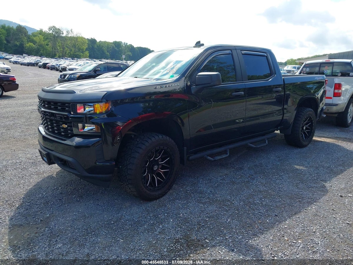 2021 CHEVROLET SILVERADO 1500 4WD SHORT BED CUSTOM — снимка 2