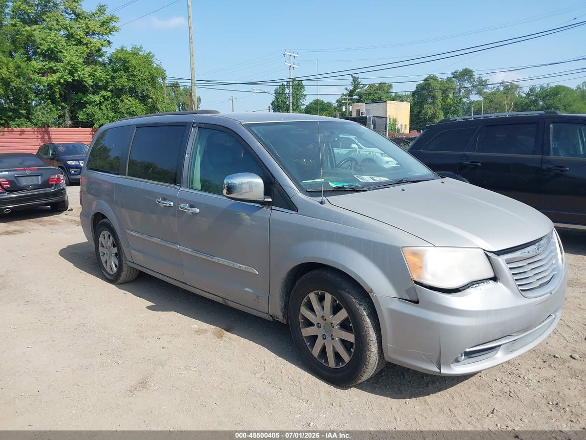 2016 CHRYSLER TOWN & COUNTRY TOURING