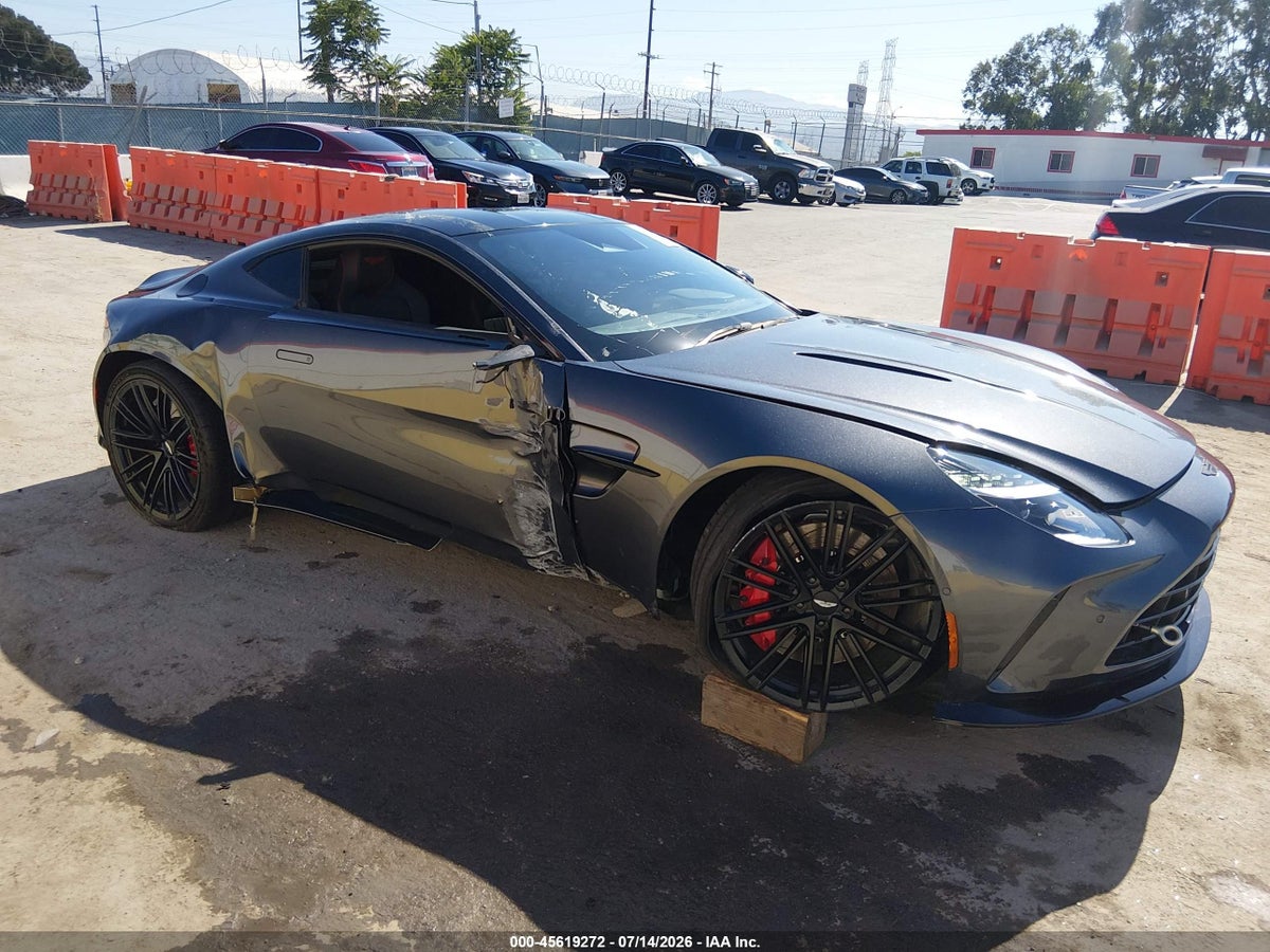 2025 ASTON MARTIN VANTAGE