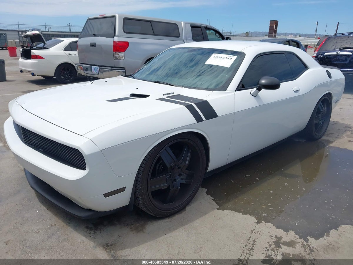 2011 DODGE CHALLENGER R/T — снимка 2