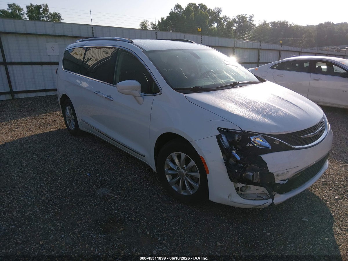 2019 CHRYSLER PACIFICA TOURING L