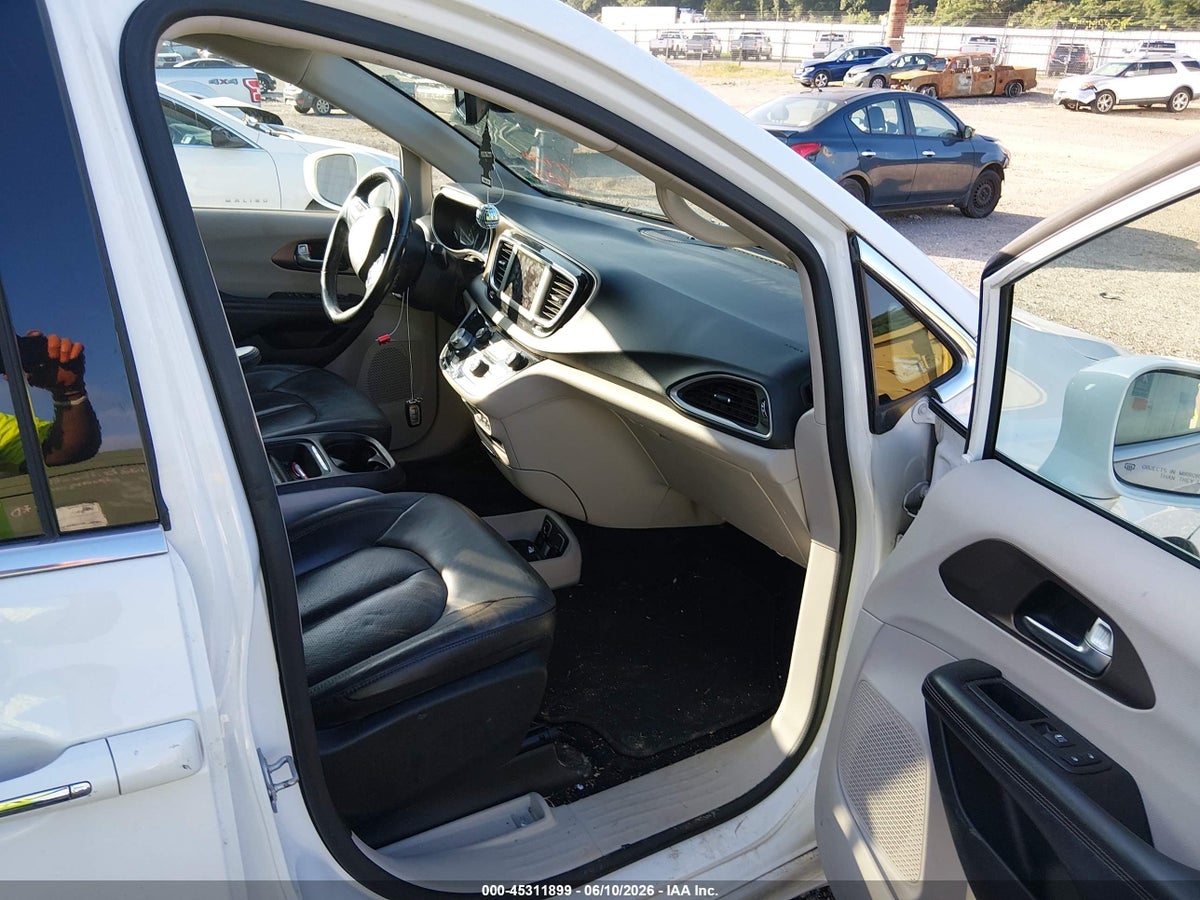 2019 CHRYSLER PACIFICA TOURING L — снимка 5
