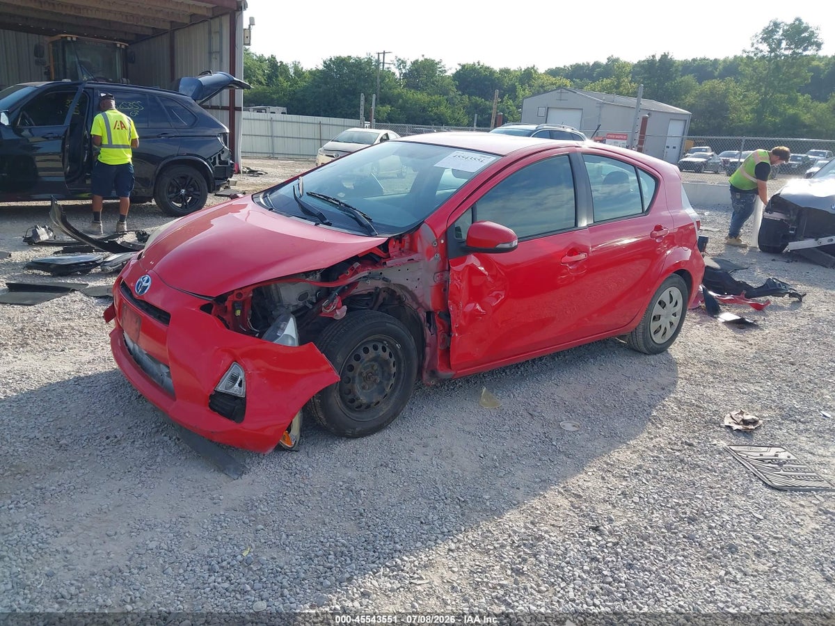 2012 TOYOTA PRIUS C ONE — снимка 2
